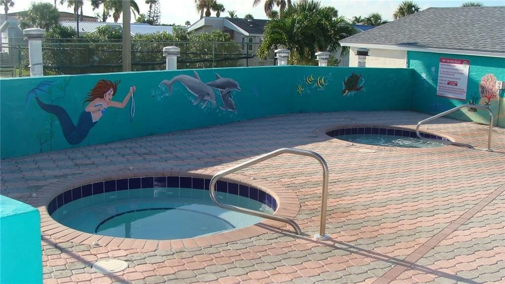 Photo of 15 Nettles Boulevard
