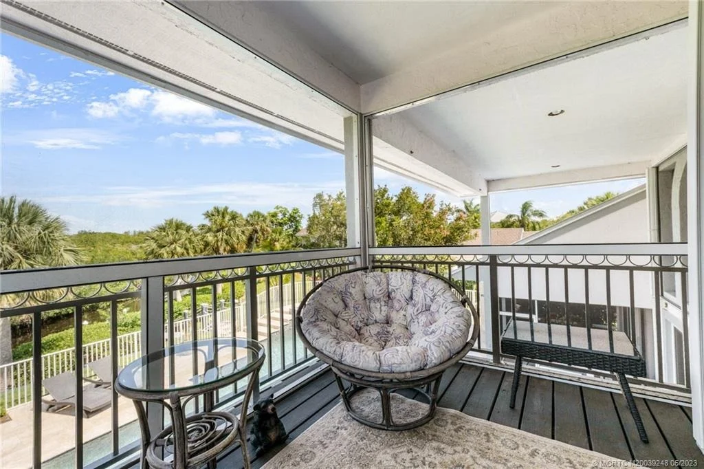 Photo of 2345 NW Bay Colony Drive