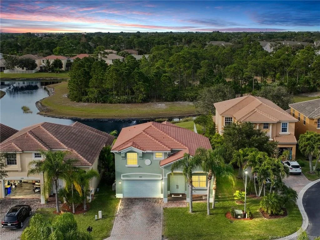 Photo of 1341 SE Fleming Way