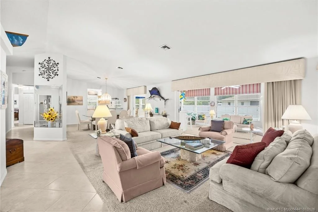 Photo of 2375 NW Cove View