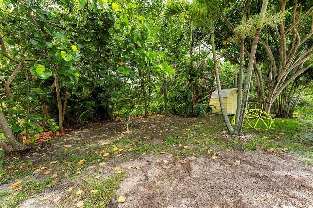 Photo of 2923 SE Bamboo Street