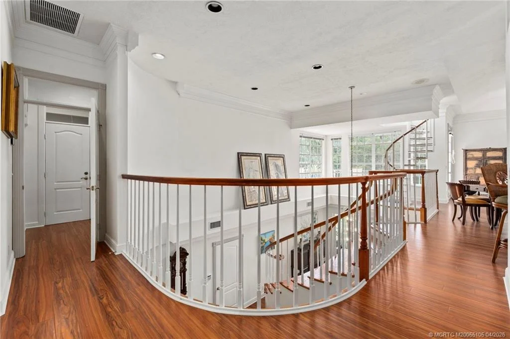 Photo of 6 Castle Hill Way