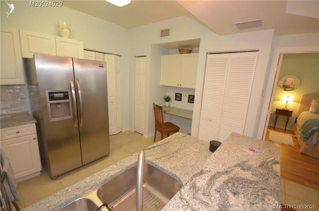 Photo of 254 SE Kitching Circle