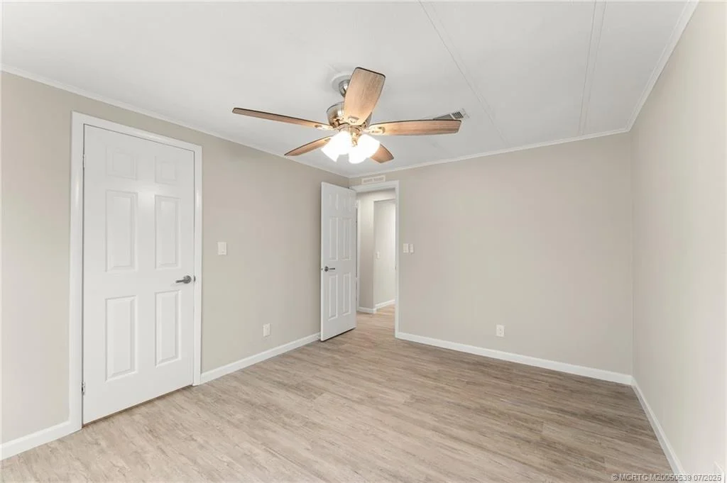 Photo of 2676 SW Thunderbird Trail