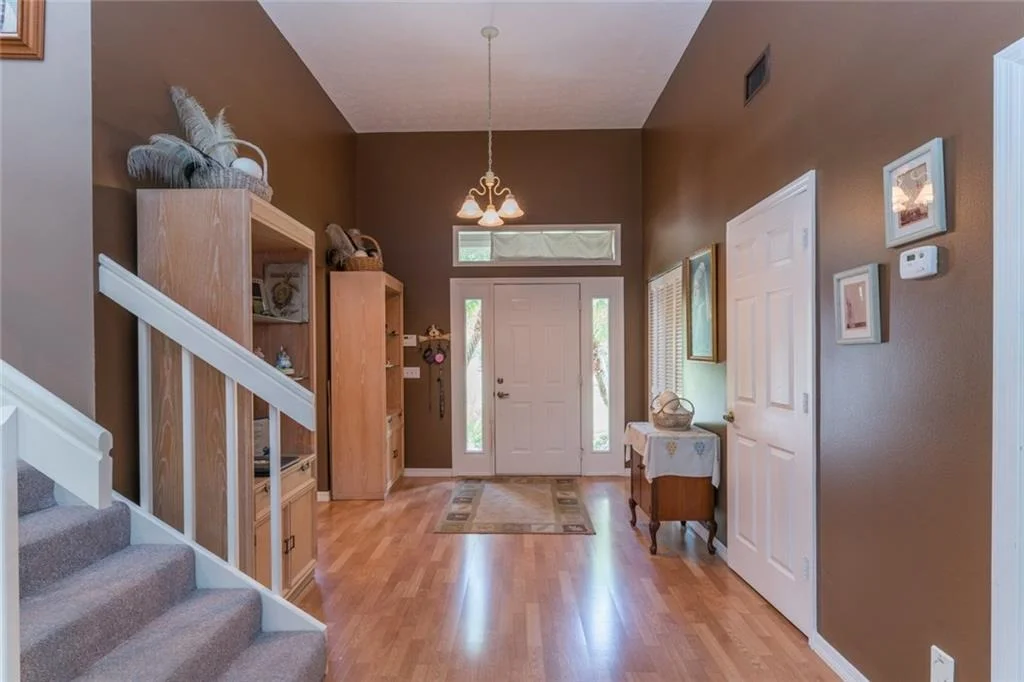 Photo of 143 SW Thrasher Way