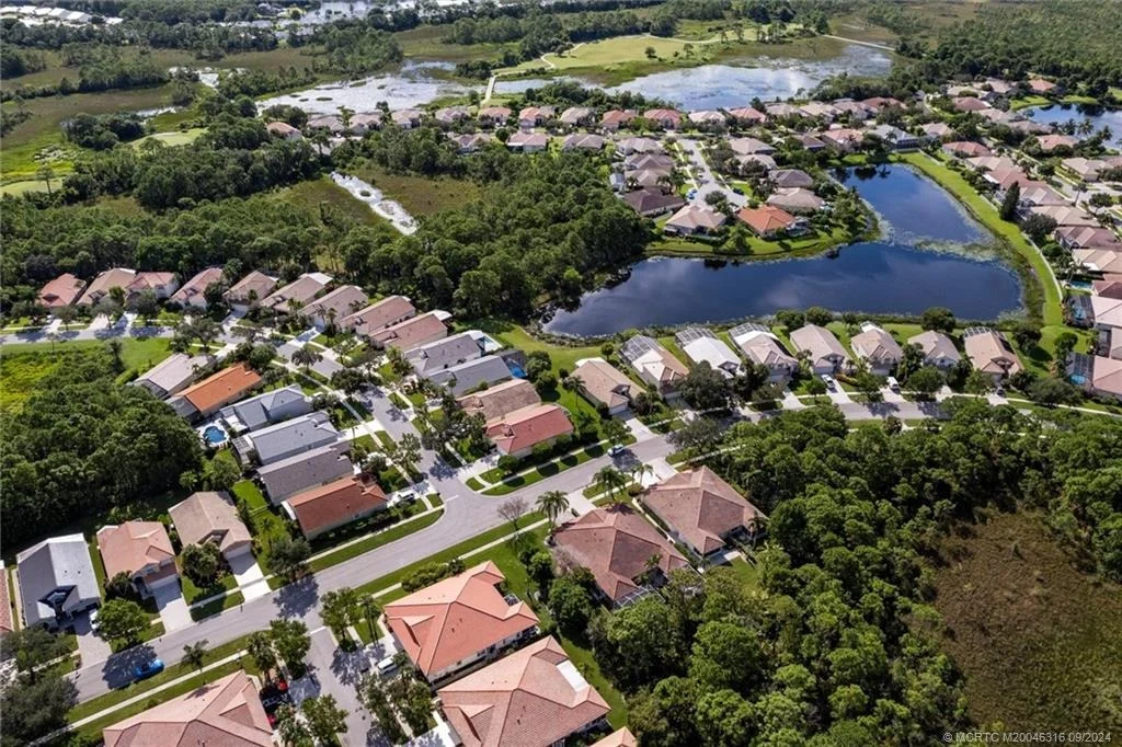 Photo of 7108 SE Twin Oaks Circle