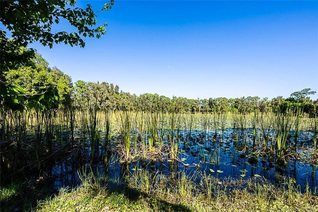 Photo of 6239 SE Lake Circle Drive