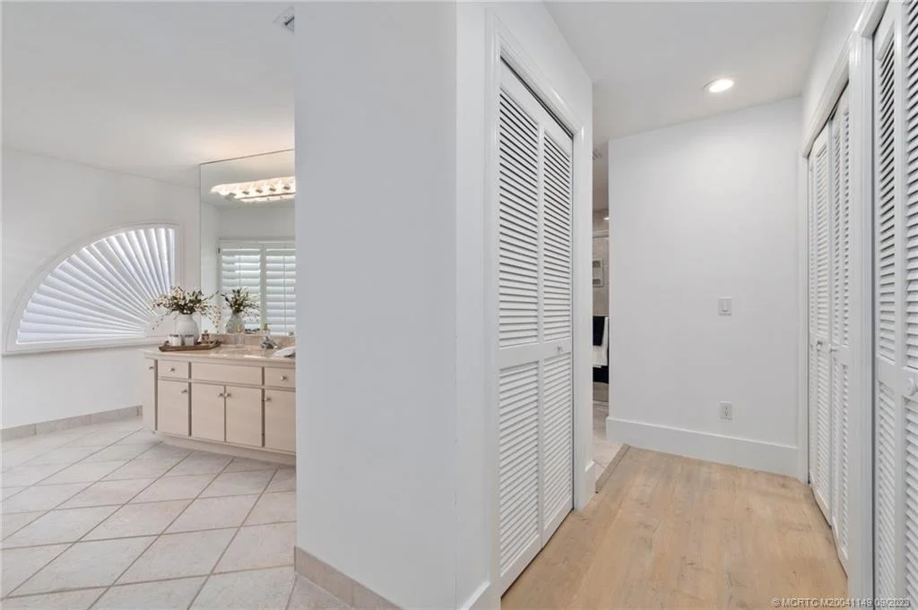 Photo of 6741 SE Harbor Circle