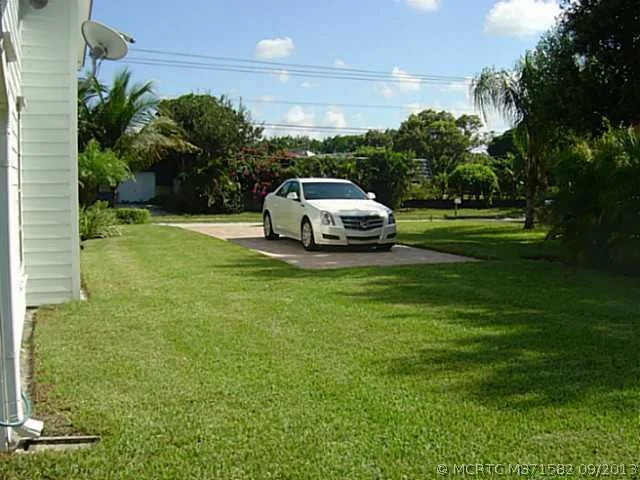 Photo of 4819 SE Horseshoe Point Road