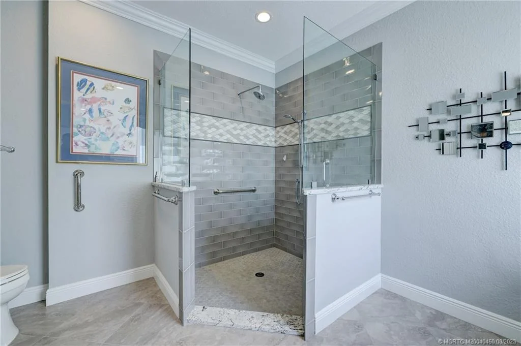 Photo of 6655 SE Twin Oaks Circle
