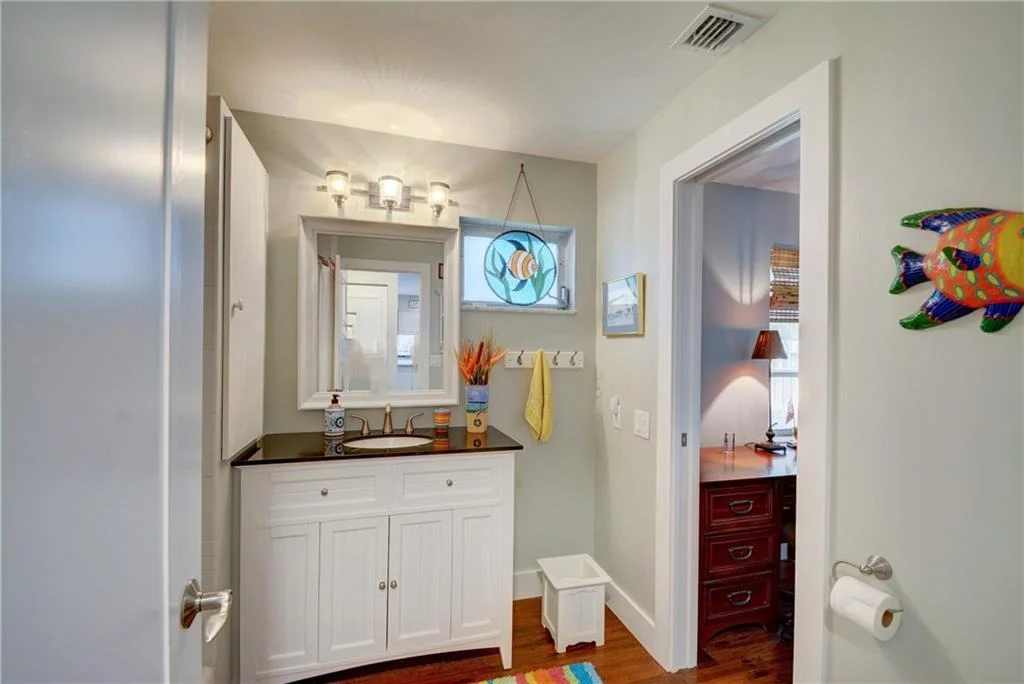 Photo of 1139 NW Fork Road