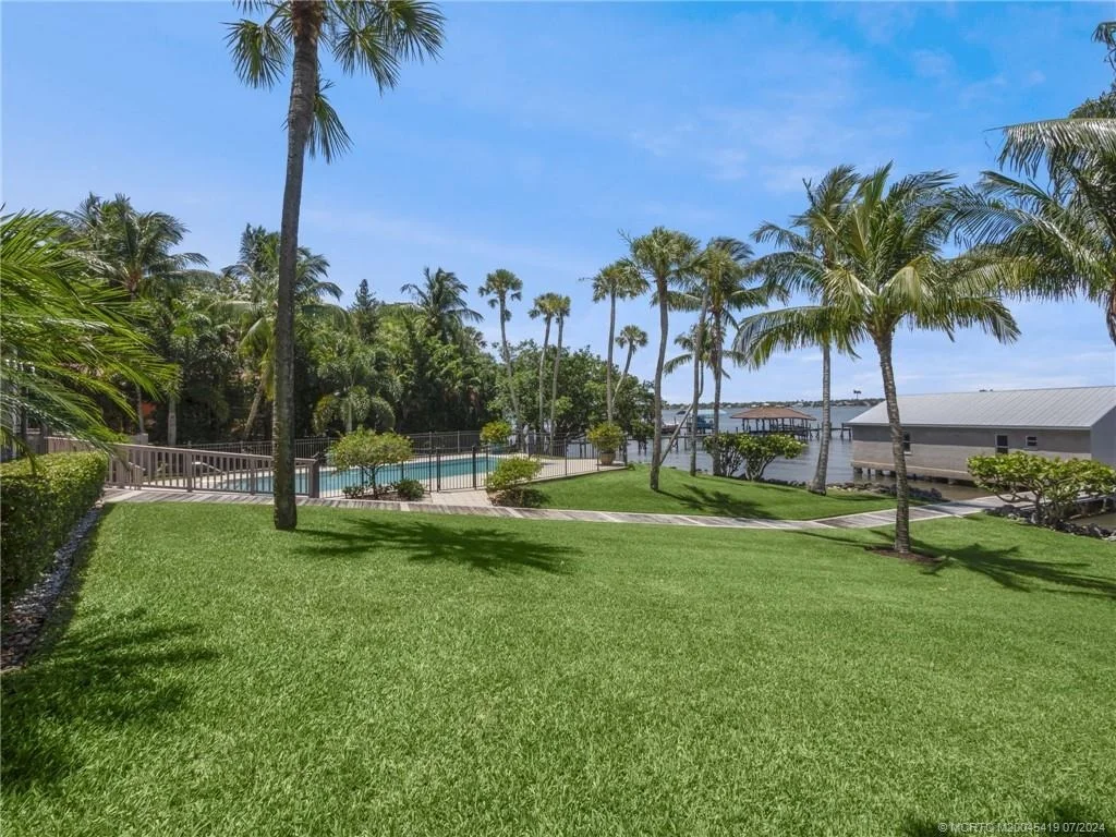 Photo of 5 Saint Lucie Court