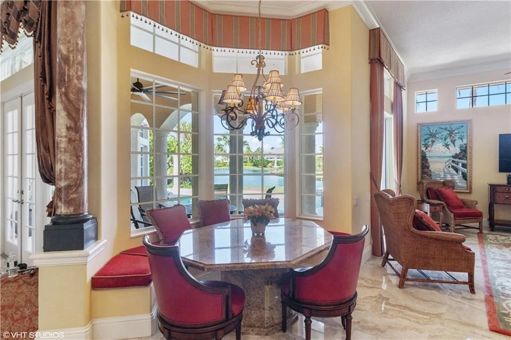 Photo of 7025 SE Harbor Circle