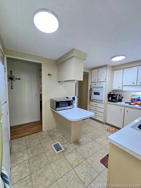 Photo of 6322 Cypress Lane