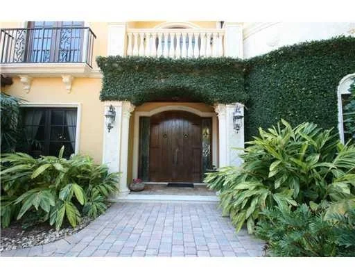Photo of 8 MORGAN Circle