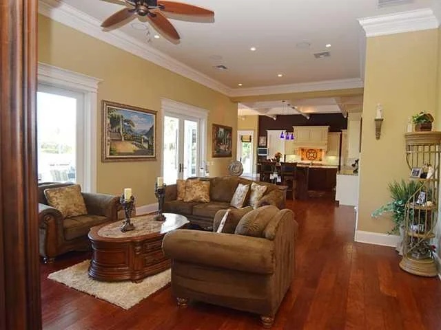 Photo of 2090 NW PINE TREE Way