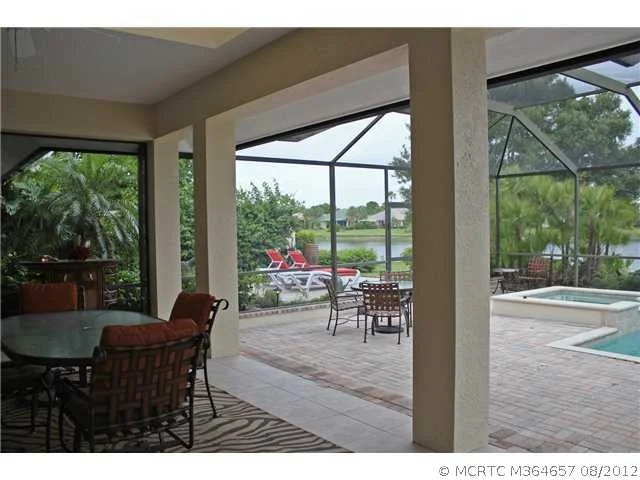 Photo of 1418 Brewster Place