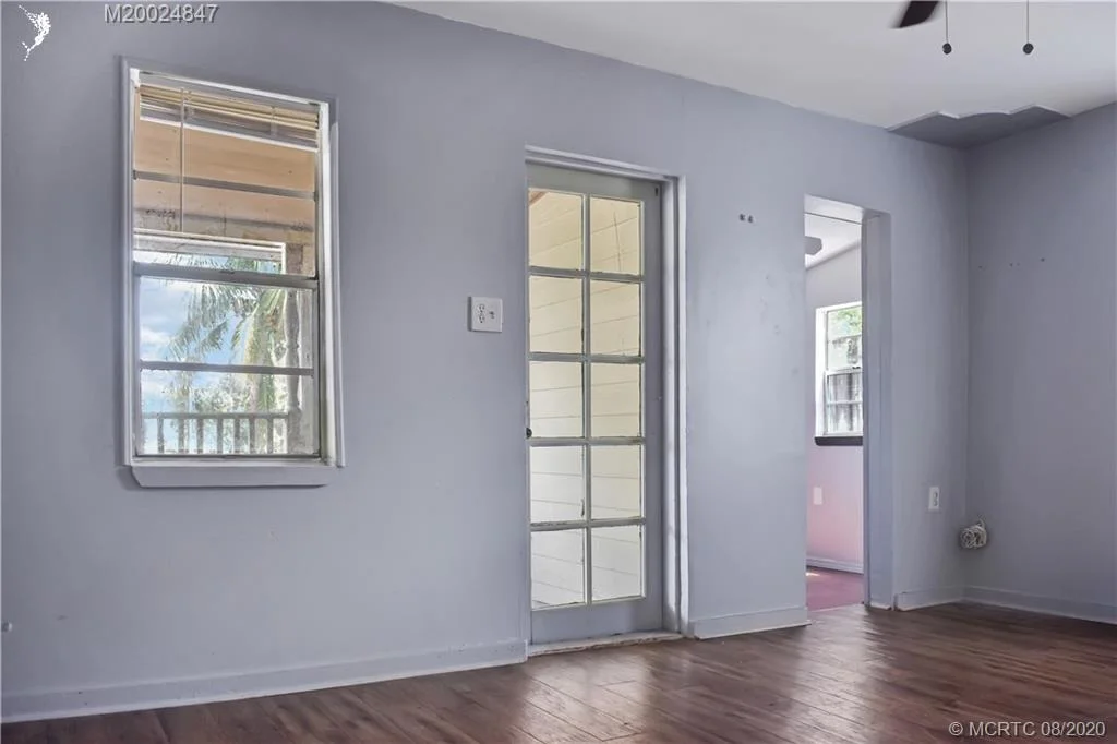 Photo of 1010 SE 9th Street
