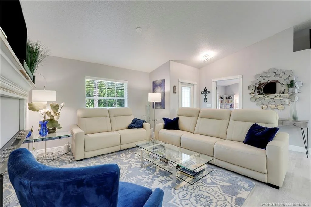 Photo of 16705 130th Avenue N
