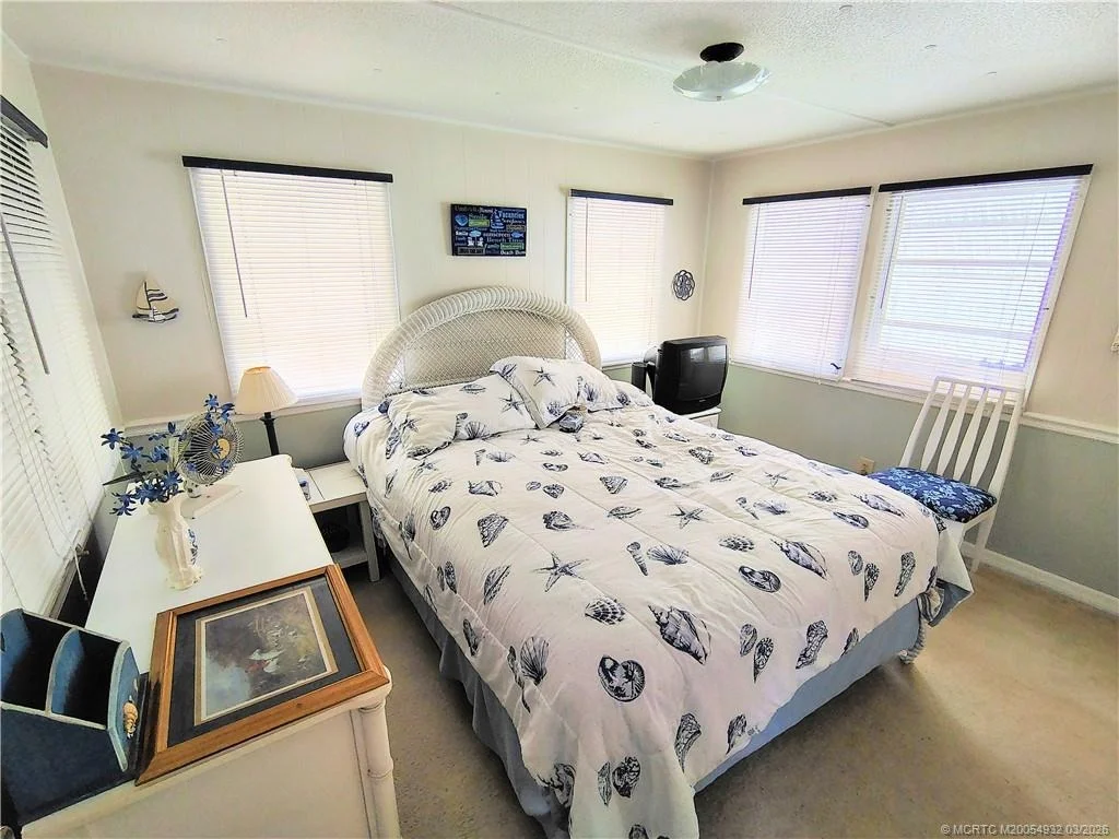 Photo of 2465 SE Penny Lane