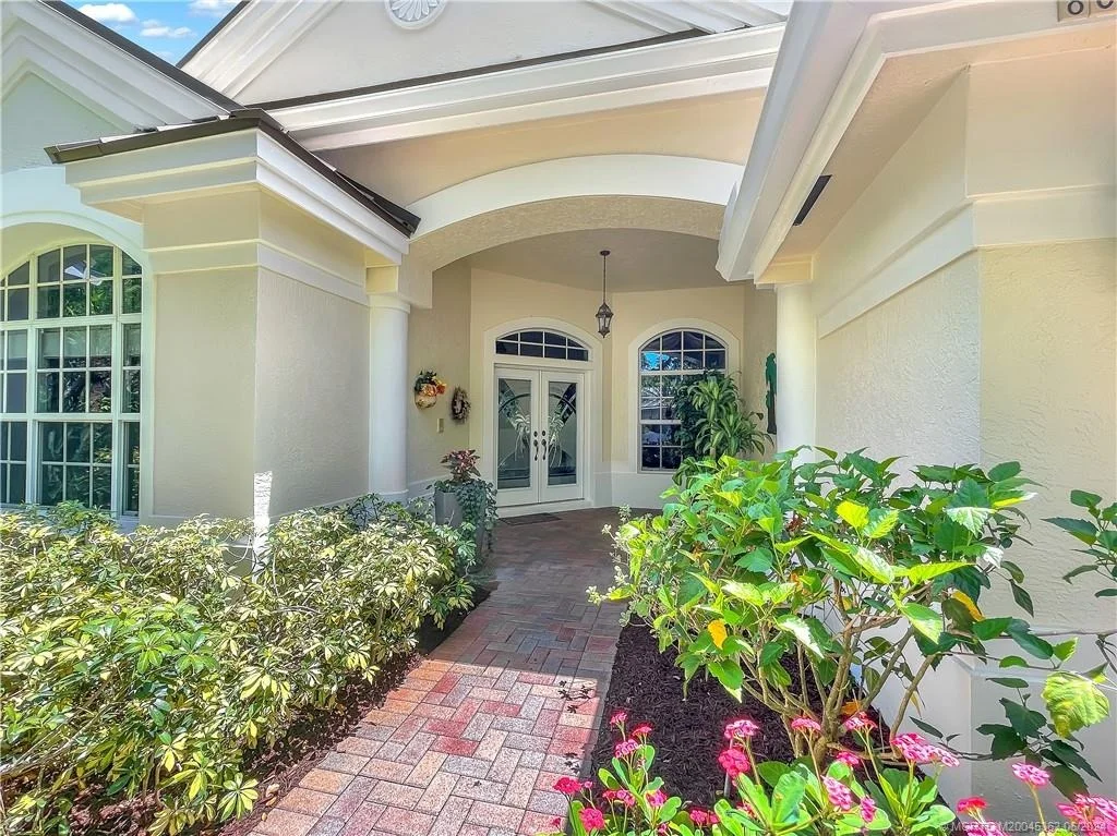 Photo of 8020 SE Sequoia Drive