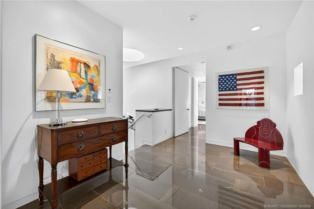 Photo of 7034 SE Harbor Circle