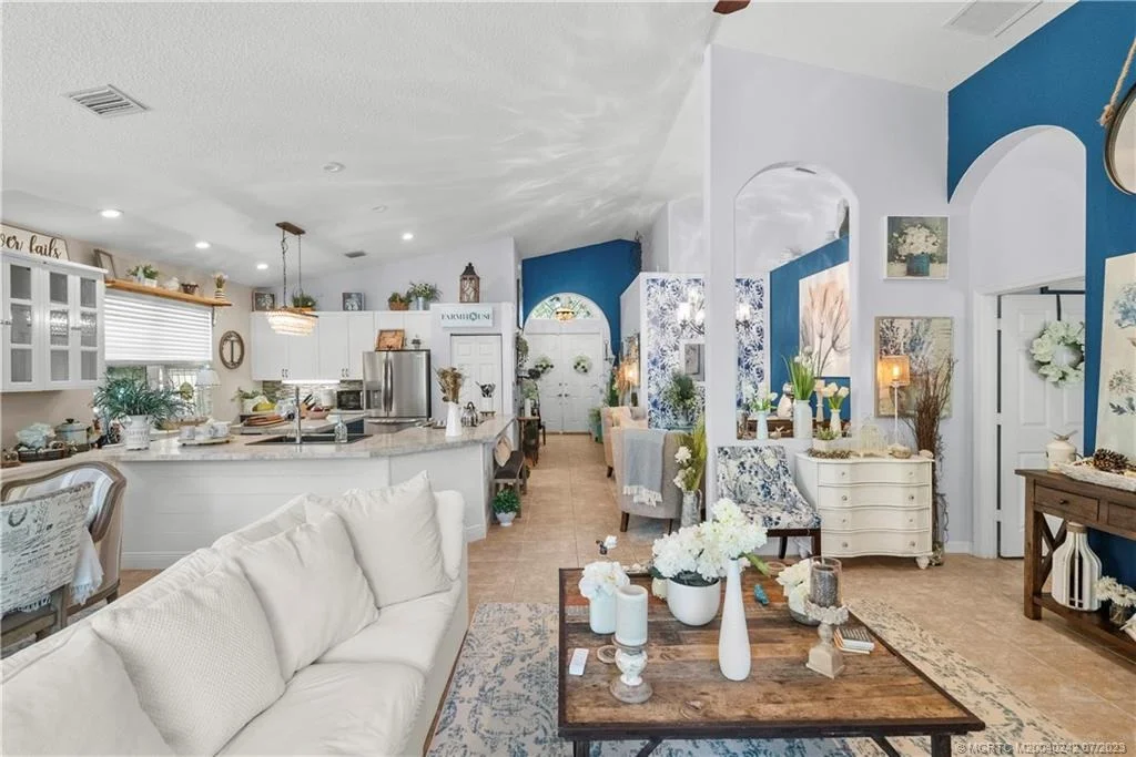 Photo of 6839 SE Twin Oaks Circle