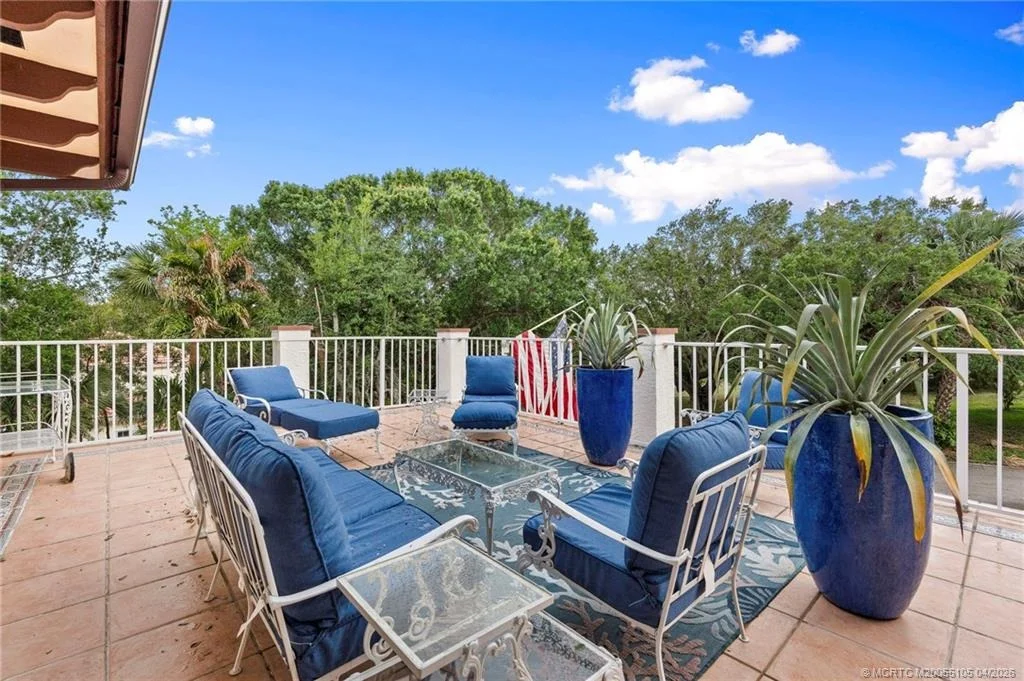 Photo of 6 Castle Hill Way
