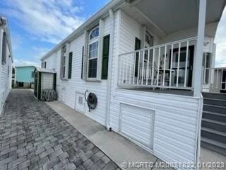Photo of 95 Nettles Boulevard