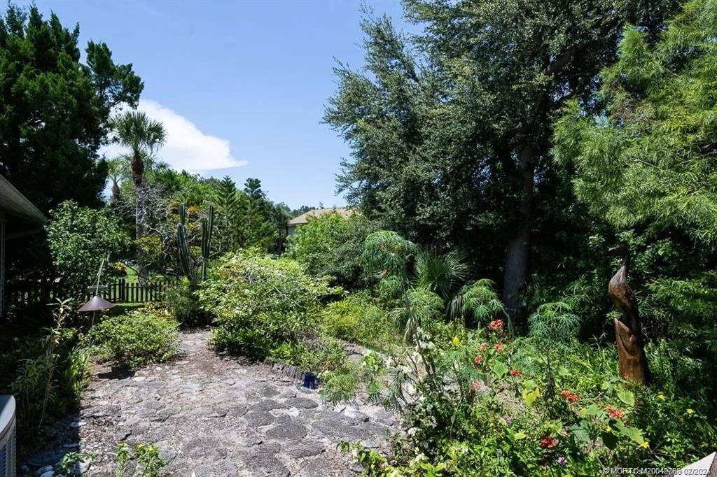 Photo of 700 NW North River Drive