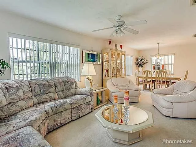 Photo of 1034 SE Riverside Drive