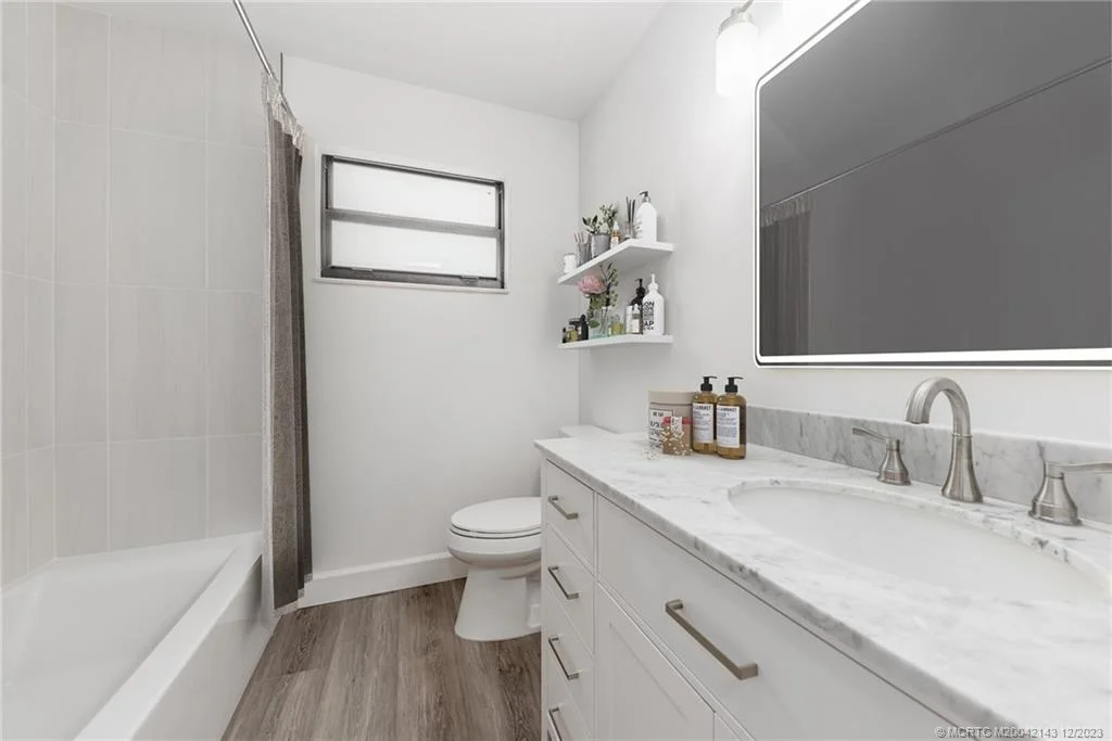 Photo of 5036 SE Manatee Terrace