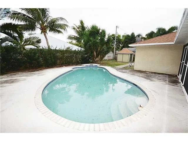 Photo of 5687 SE Sailfish Way