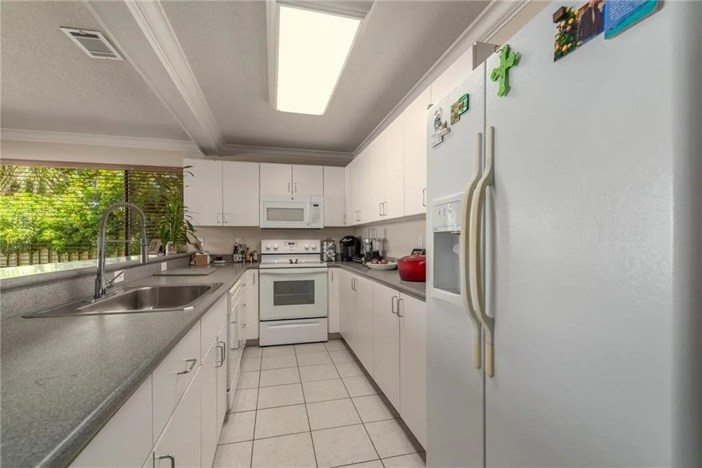 Photo of 323 SE Egret Place