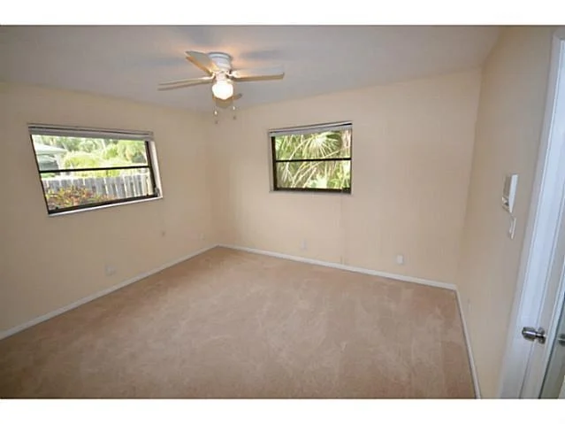 Photo of 3033 SE Quanset Circle