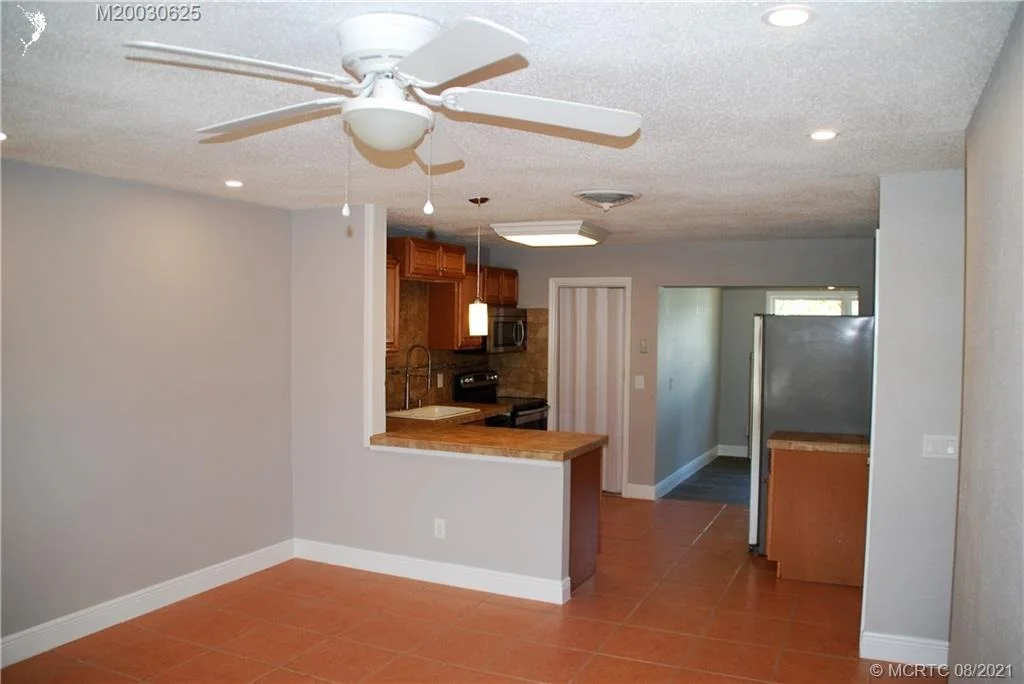 Photo of 2340 NE Rustic Way