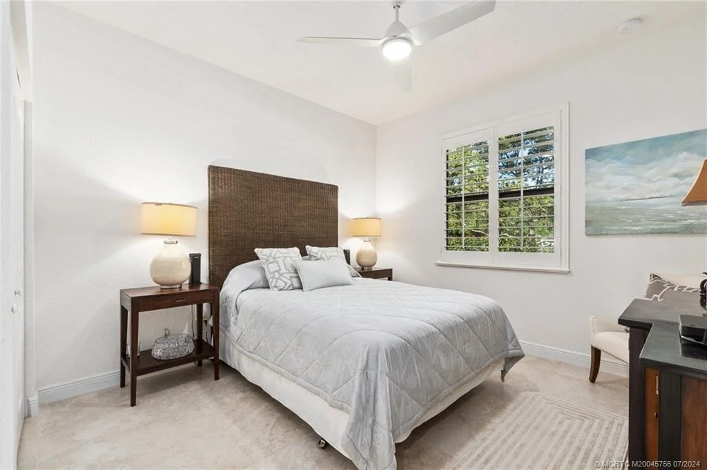 Photo of 5867 SE Entry Court