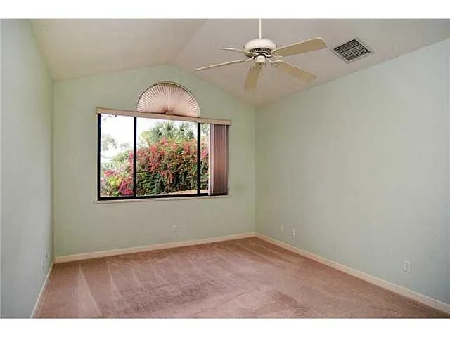 Photo of 3391 SE Putnam Court