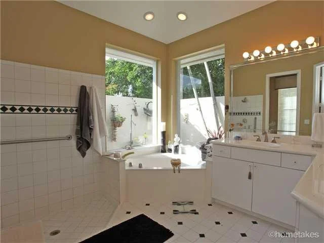 Photo of 5471 SE Reef Way