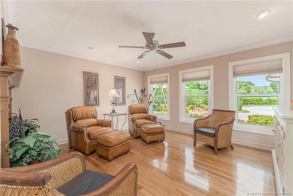 Photo of 4020 SE Whiticar Way