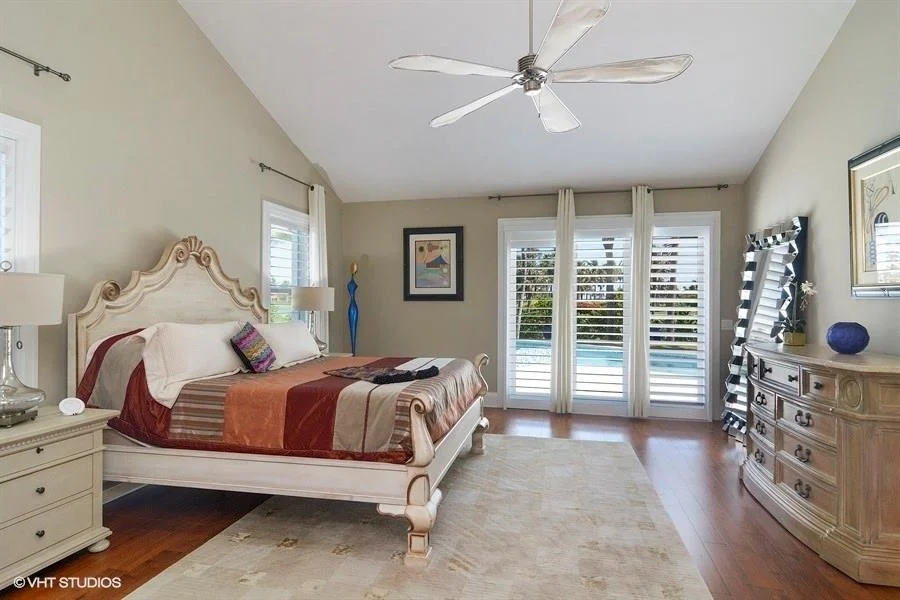 Photo of 2161 SE Golfview Lane
