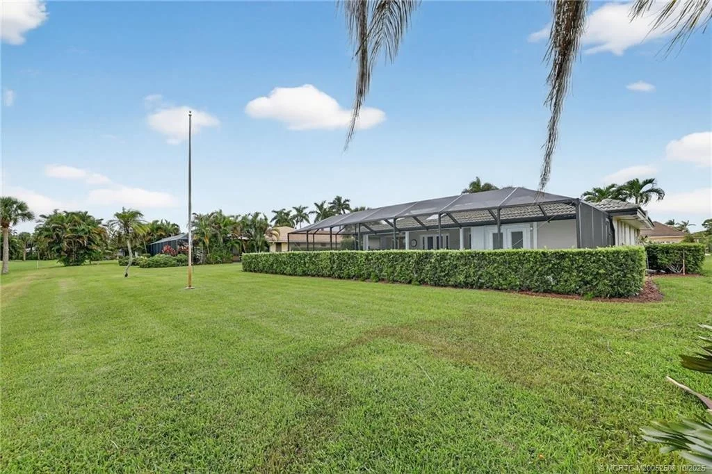 Photo of 3353 SE Fairway E