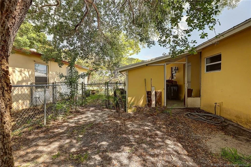 Photo of 126 2nd Street