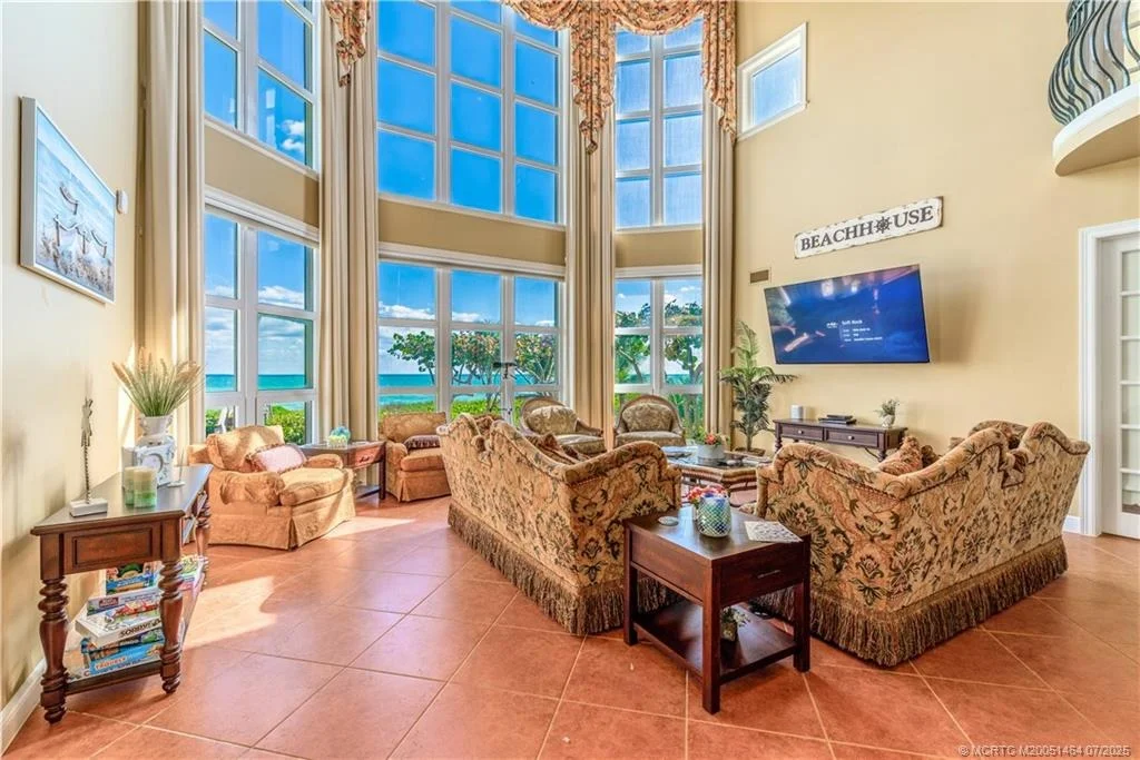 Photo of 4643 NE Ocean Boulevard