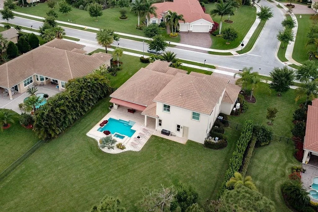 Photo of 7445 SE Belle Maison Drive