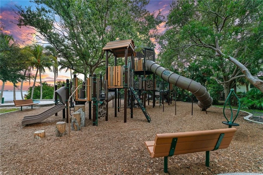Photo of 11 Heritage Way