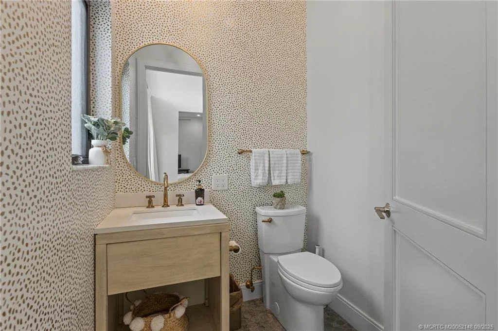 Photo of 1110 Fairview Lane