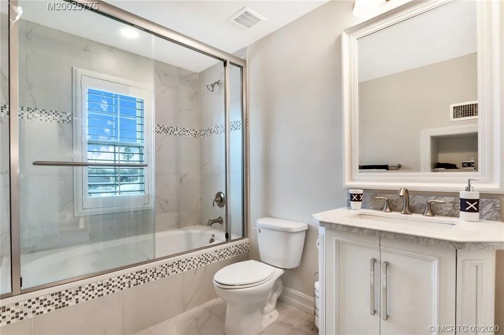 Photo of 5352 SE Nassau Terrace