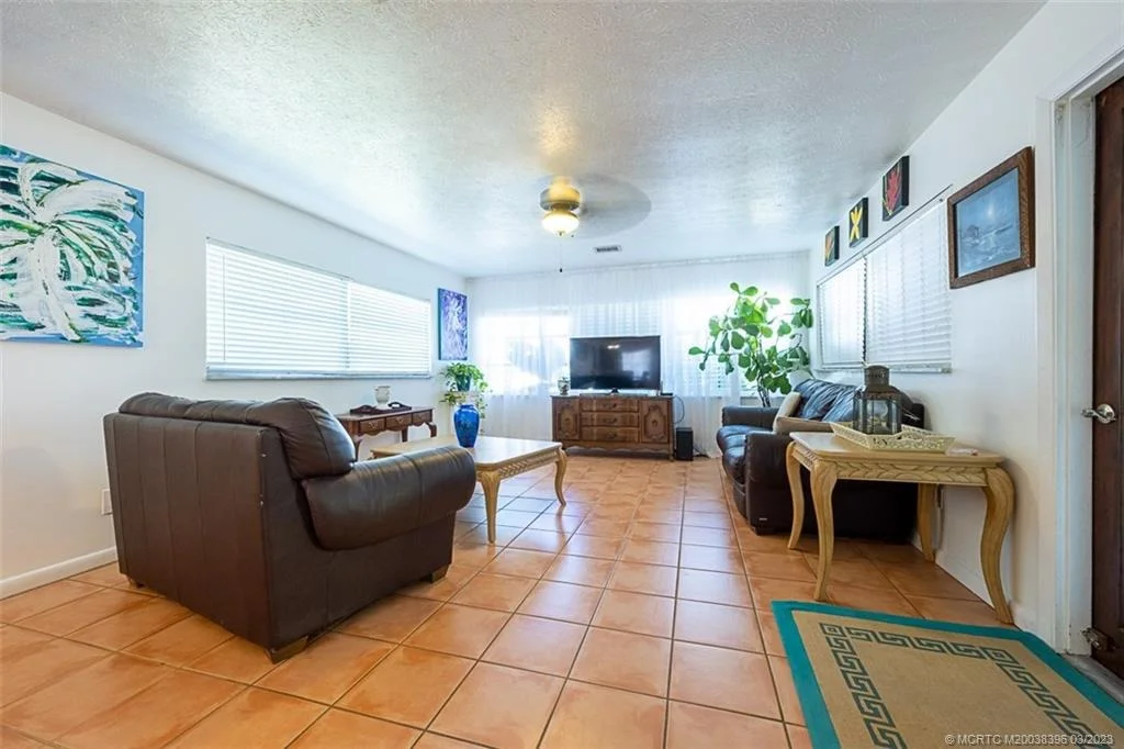 Photo of 6239 SE Lake Circle Drive