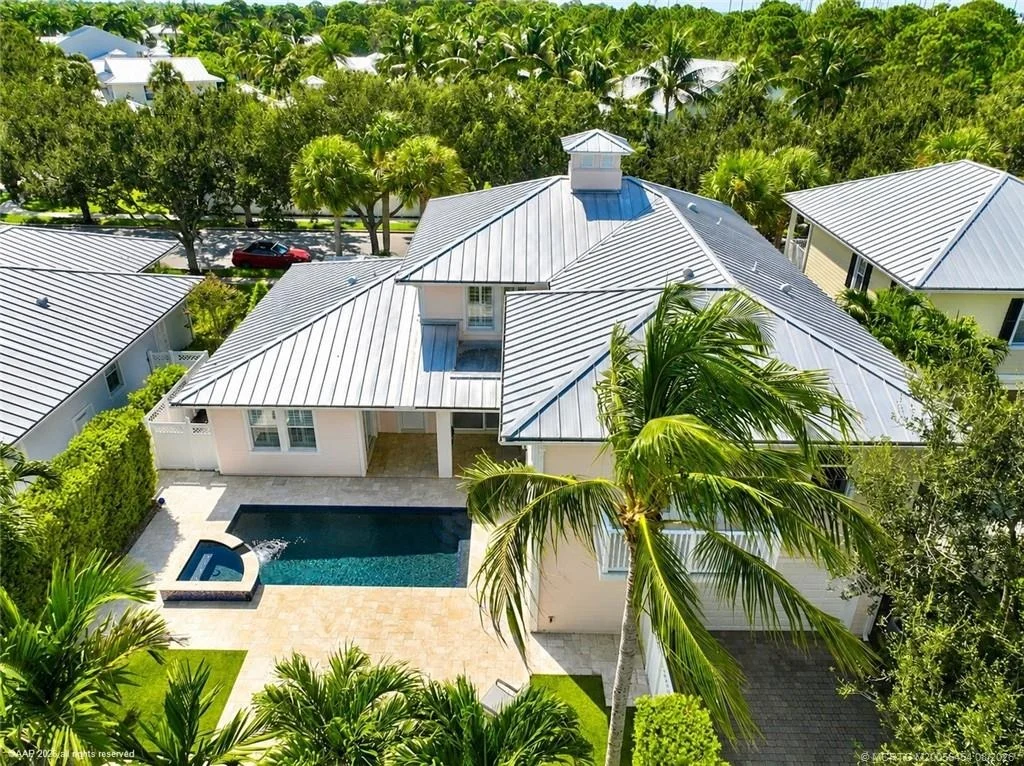 Photo of 1421 Windley Key Way